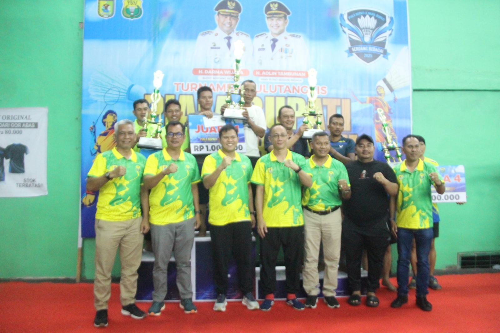 Ditutup Wabup Sergai, PB Borneo Serigala Juarai Turnamen Bulu Tangkis Sergai 2025