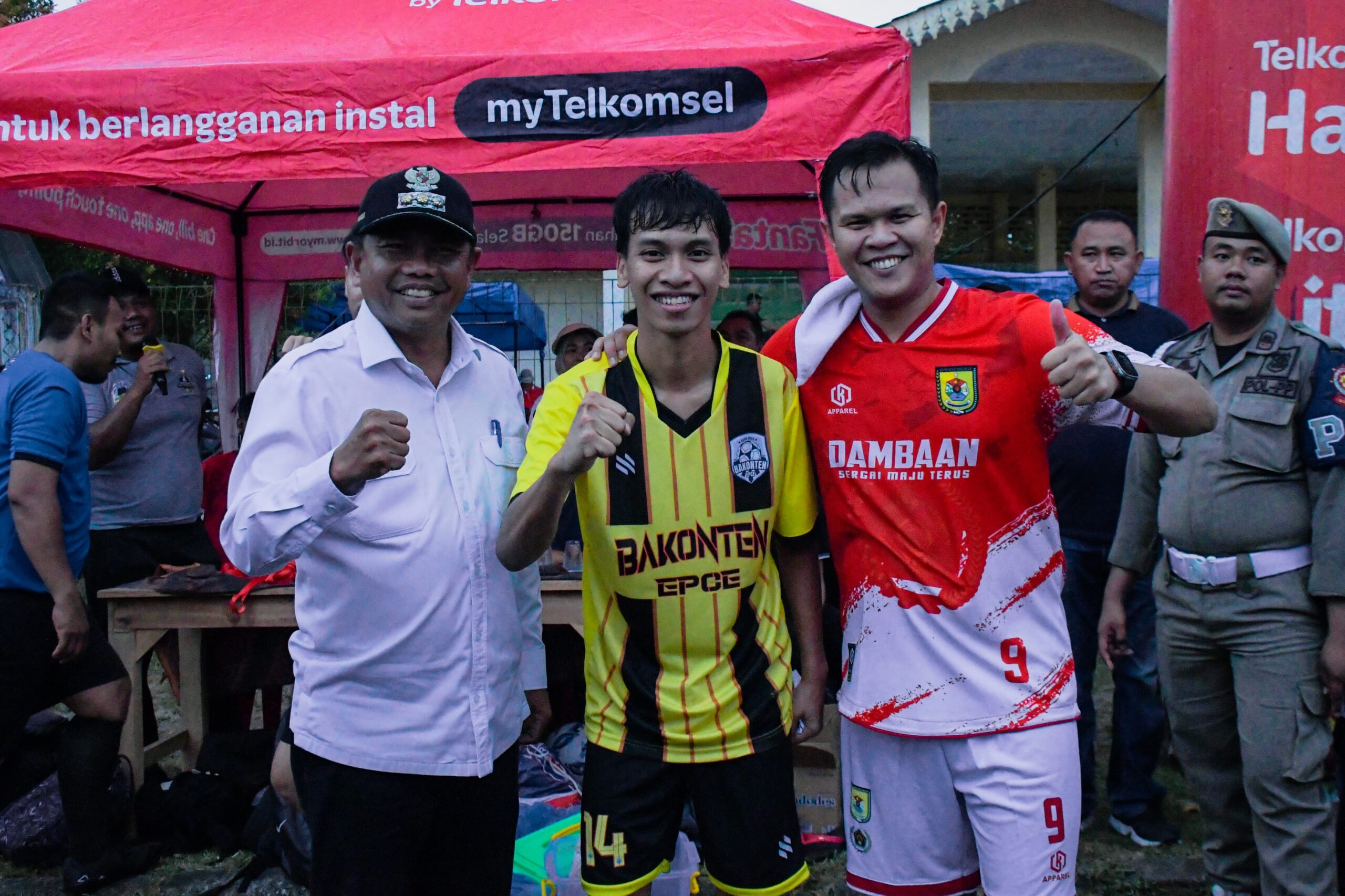 Billy Sabet Pemain Terbaik di Laga Eksibisi, Dapat Bonus dari Bupati Sergai.