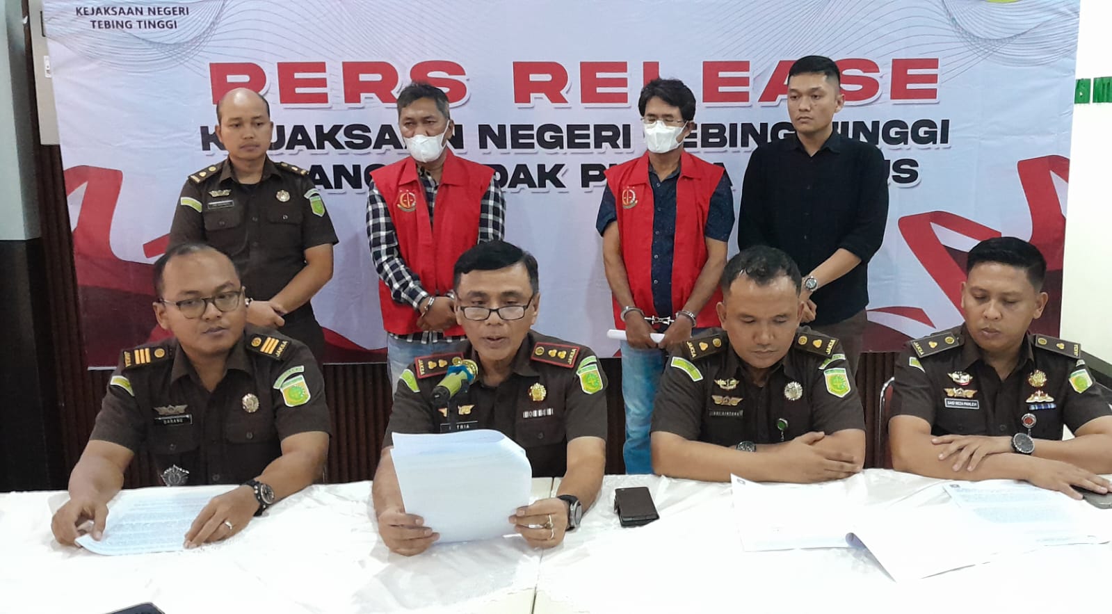 Status Tersangka Disematkan Kejari Tebing Tinggi Pada Mantan Kadis dan Kabid Aktif BPBD Terkait Kasus Konsultan Bodong