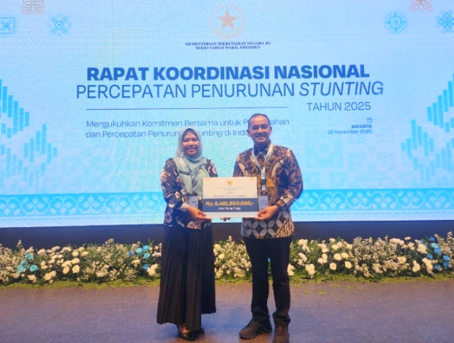 Walikota Tebing Tinggi Terima Penghargaan Intensif Fiskal Kemenkeu RI Atas Capaian Penuruan Angka Stunting