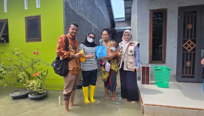 Tak Kenal Lelah, Nurchinta Kembali Salurkan Bantuan Dari Deputi BGN ke Korban Banjir.
