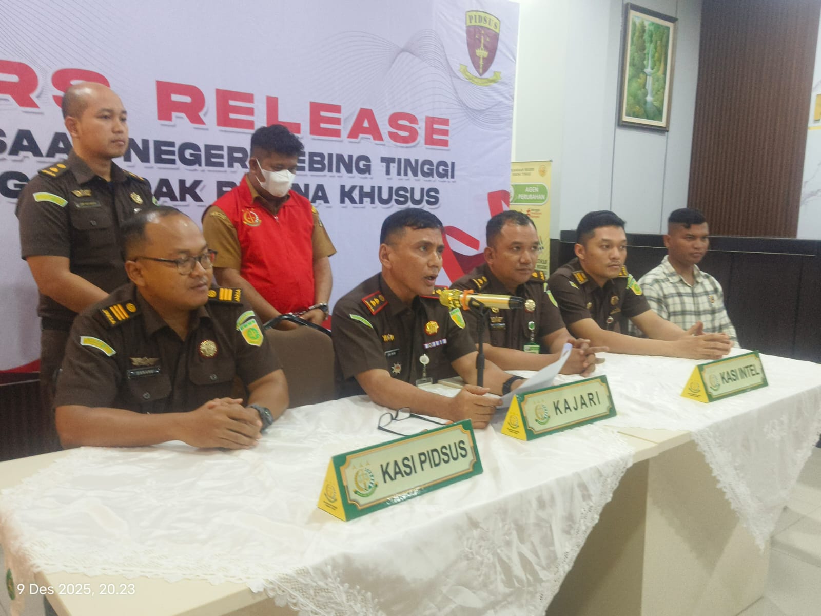 Korupsi Anggaran BBM, Kabid Sampah Dinas LH Tebing Tinggi Jadi Tersangka, Begini Paparan Kajari