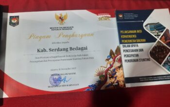 Komit Cegah Stunting, Pemkab Sergai Terima Penghargaan Kemendagri. Komit Cegah Stunting, Pemkab Sergai Terima Penghargaan Kemendagri.