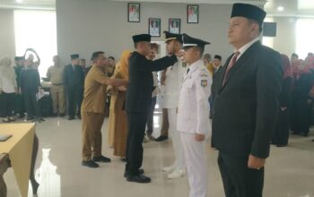 Pejabat Eselon III dan IV Dilantik, Camat dan Lurah se Kota Tebing Tinggi Berganti Pejabat Eselon III dan IV Dilantik, Camat dan Lurah se Kota Tebing Tinggi Berganti