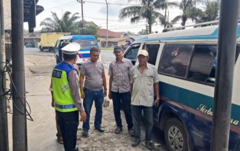 Binluh Lalulintas, Sat Lantas Polres Tebing Tinggi Imbau Supir Angkutan Umum Tertib Lalin Binluh Lalulintas, Sat Lantas Polres Tebing Tinggi Imbau Supir Angkutan Umum Tertib Lalin