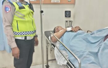 Kasus Laka Lantas Mobil dan Motor Ditangani Polres Tebing Tinggi, 2 Korban Dibawa ke Rumah Sakit Kasus Laka Lantas Mobil dan Motor Ditangani Polres Tebing Tinggi, 2 Korban Dibawa ke Rumah Sakit