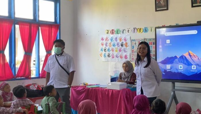 Peringati Hari Gizi Nasional, SPPG Desa Nagur Gelar Edukasi Gizi di Sejumlah Sekolah.