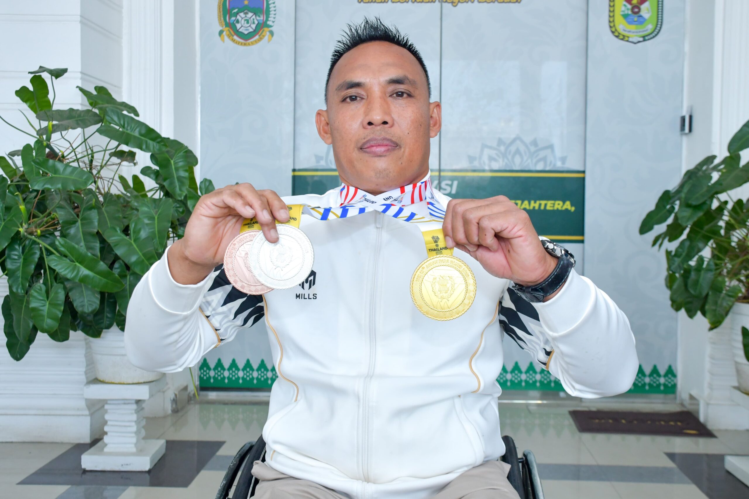 Bupati dan Wabup Sergai Siapkan Bonus untuk Riadi Peraih Tiga Medali di APG Thailand.