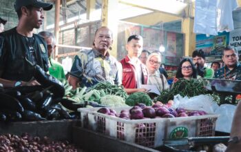 Bupati Serdang Bedagai (Sergai) diwakili Sekretaris Daerah Kabupaten (Sekdakab), Suwanto Nasution, S.Pd, MM, Jumat (13/2/2026) memimpin langsung kegiatan sidak di Pasar Rakyat Perbaungan