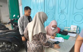 Tim dari Dinas Perkim LH meninjau langsung SPPG Desa Sei Rampah, Serdang Bedagai